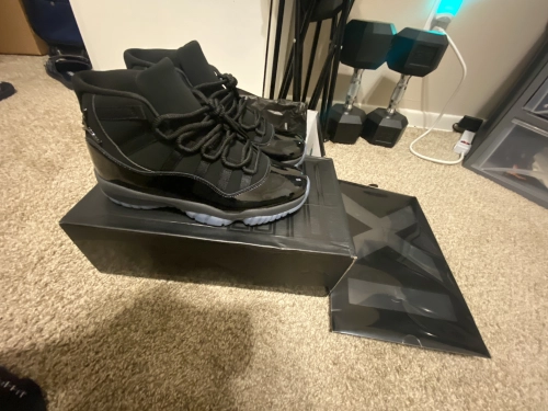 Air Jordan 11 Retro High Cap and Gown 378037-005 review 