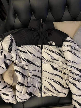 The North Face Splicing White Zebra review 