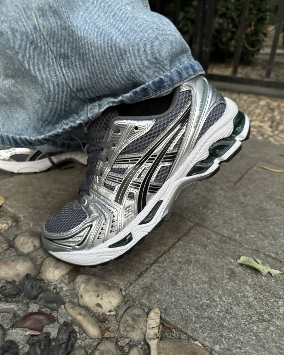 Asics Gel-Kayano 14 Metropolis Jasper Green 1203A537-020 review Antonio Oliver
