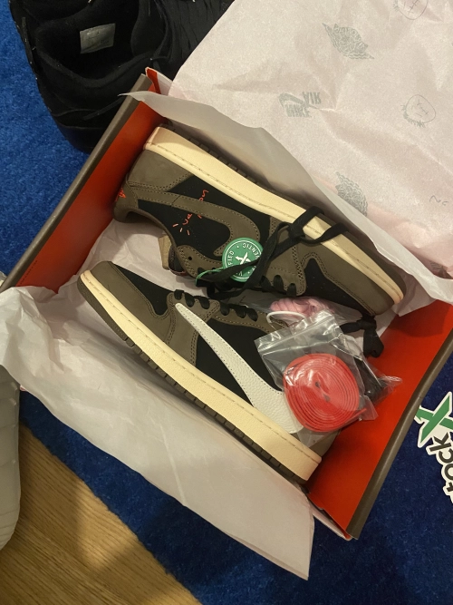 Air Jordan 1 Low OG SP Travis Scott CQ4277-001 review 