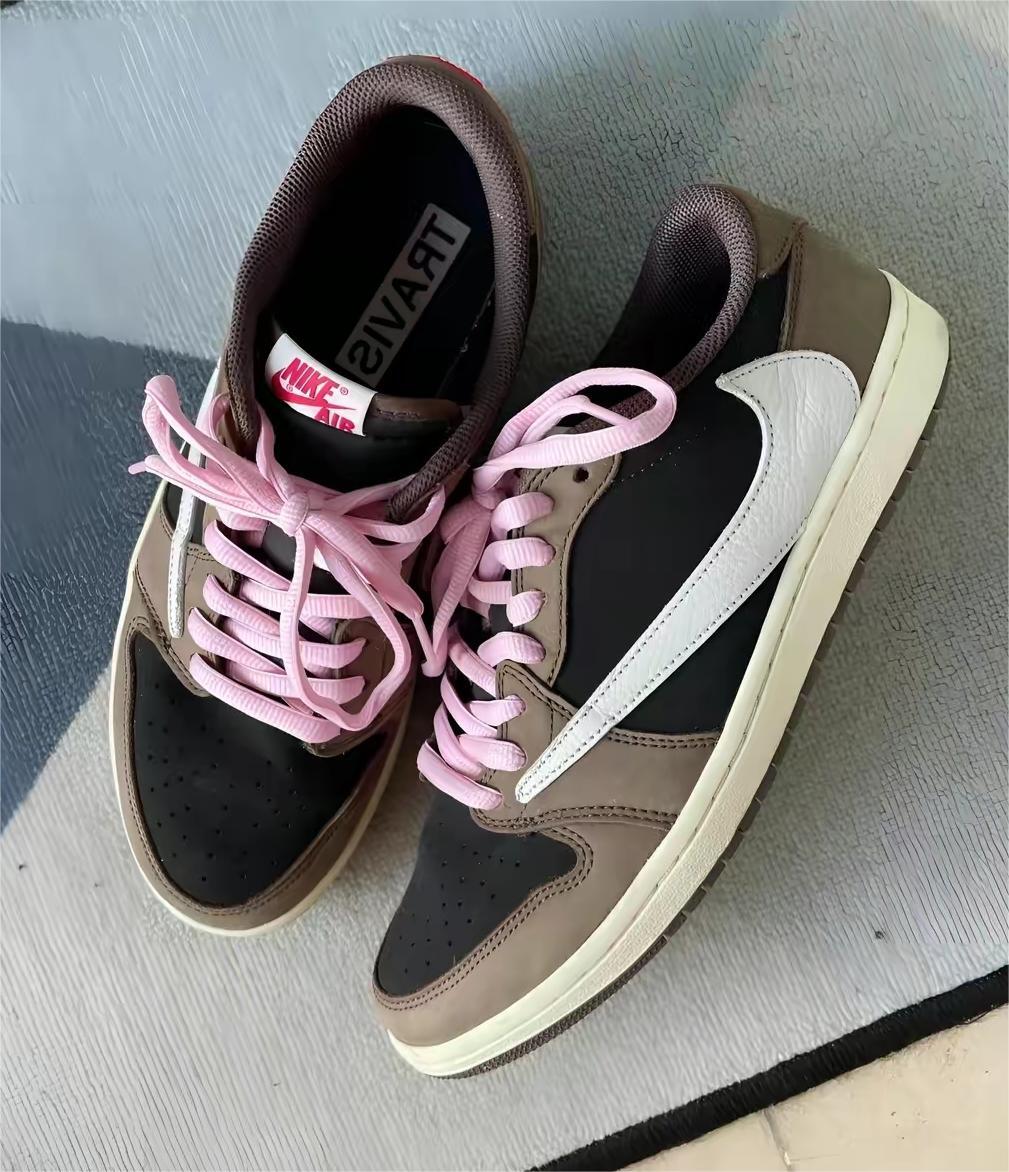 Air Jordan 1 Low OG SP Travis Scott CQ4277-001 review Roberson