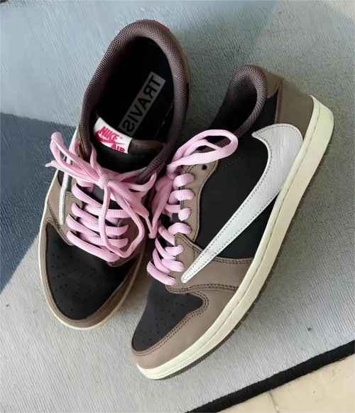 Air Jordan 1 Low OG SP Travis Scott CQ4277-001 review 