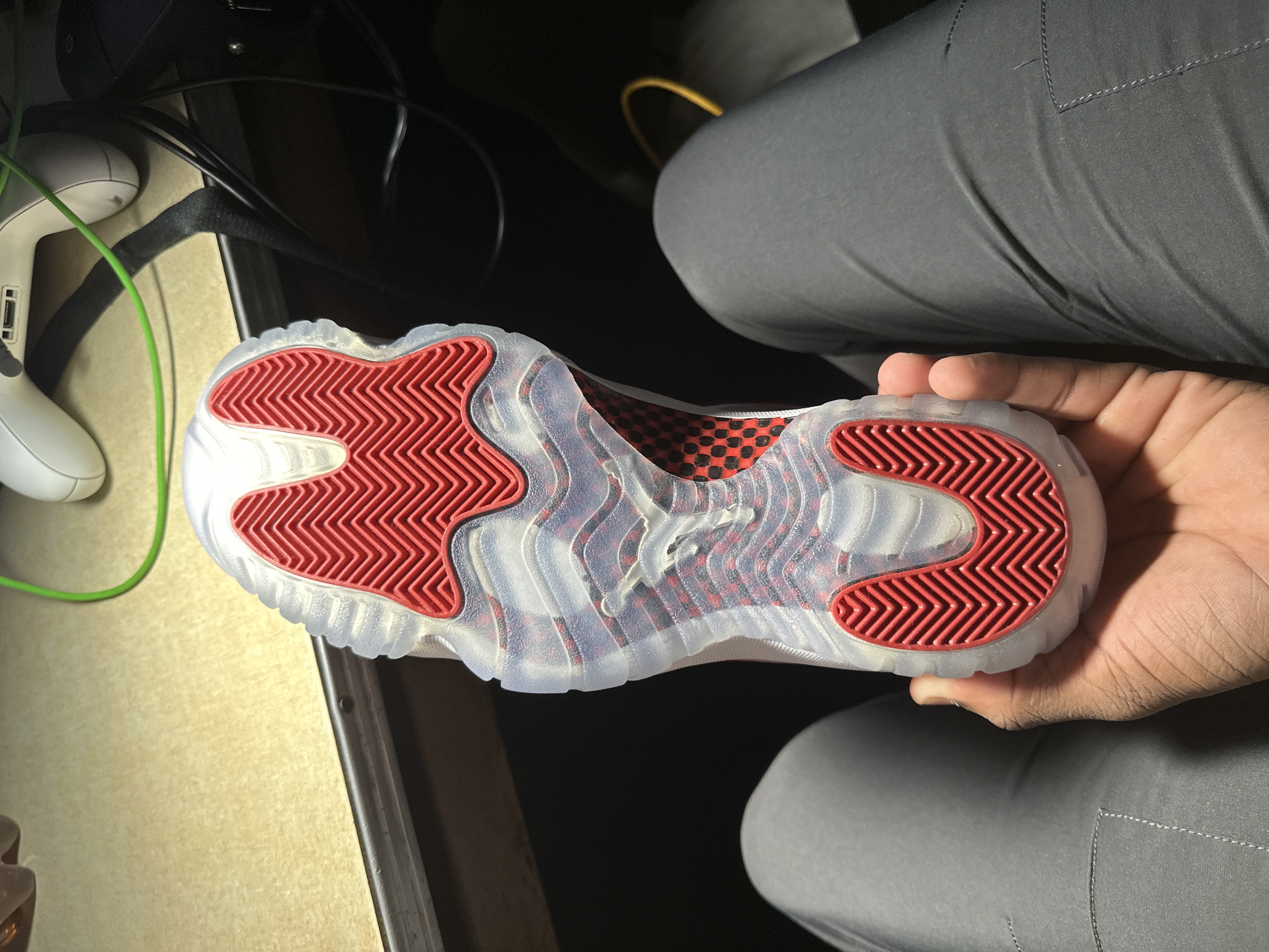 Air Jordan 11 Retro Cherry CT8012-116 review Mingo 01