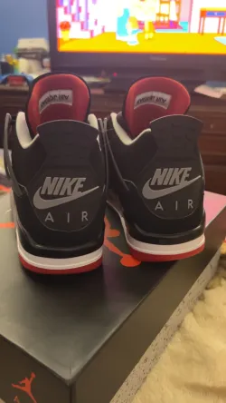 Air Jordan 4 Retro Bred 308497-060 review AnonymousGuy123456 01