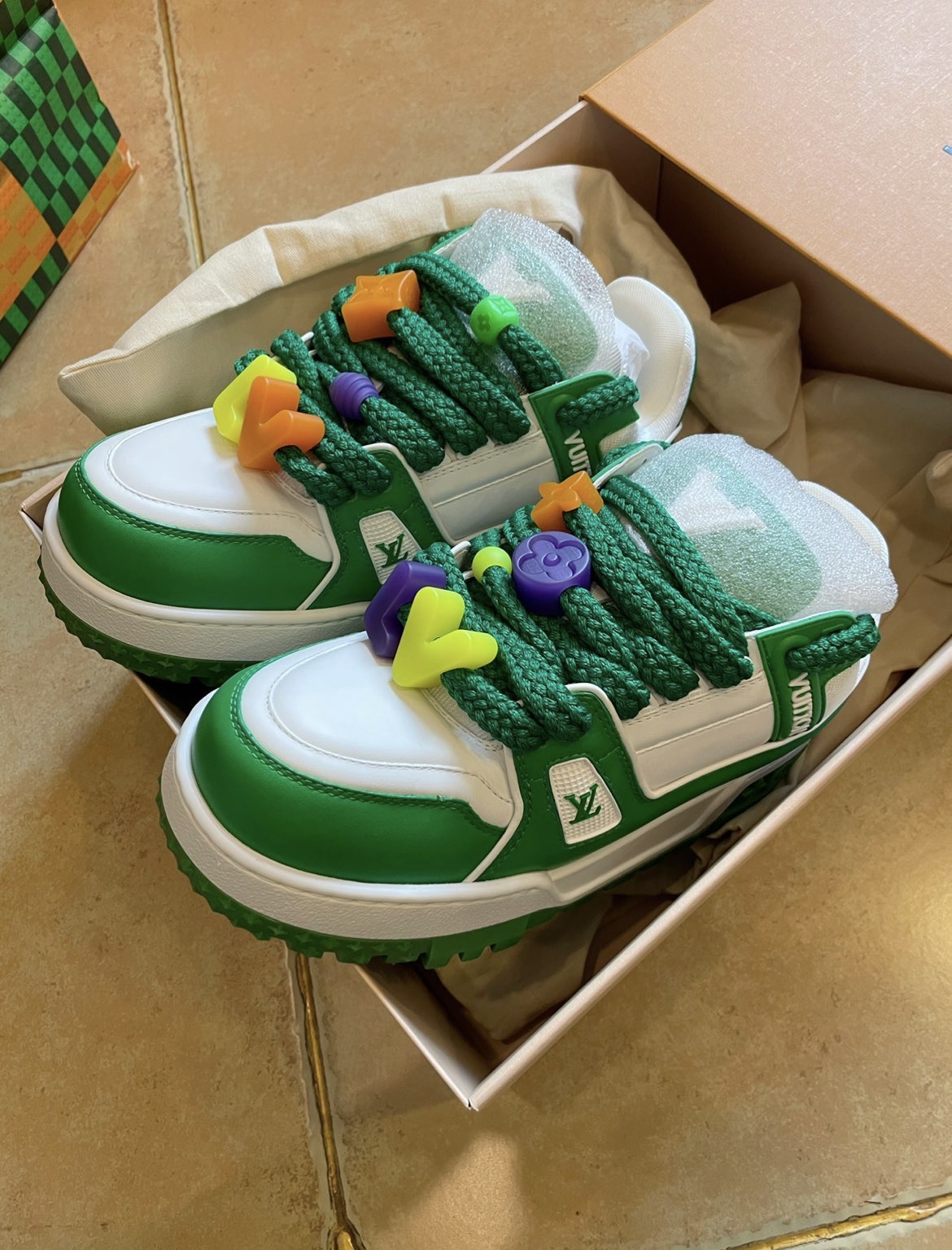 Louis Vuitton Trainer Maxi Green 1AB8SC/1AB8SI review Dave Alexis 00