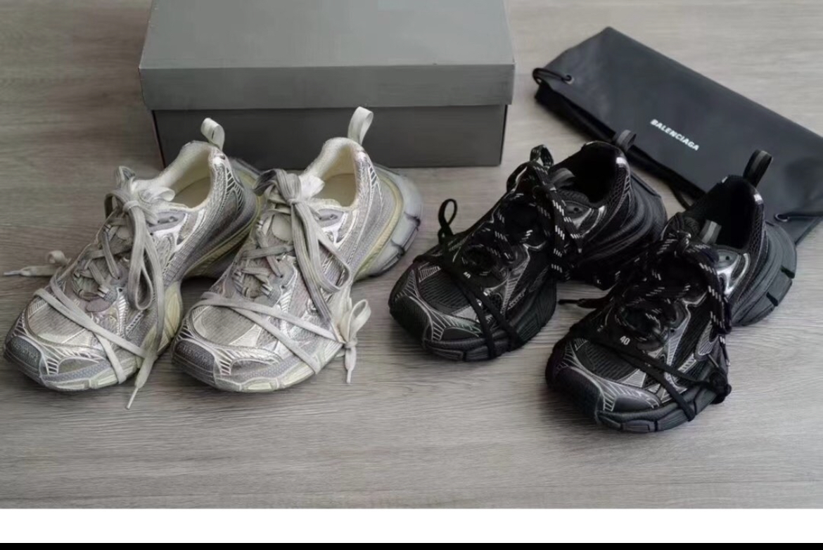 Balenciaga 3XL Sneaker in Black - 734731W3XL11090 review Chris Springer