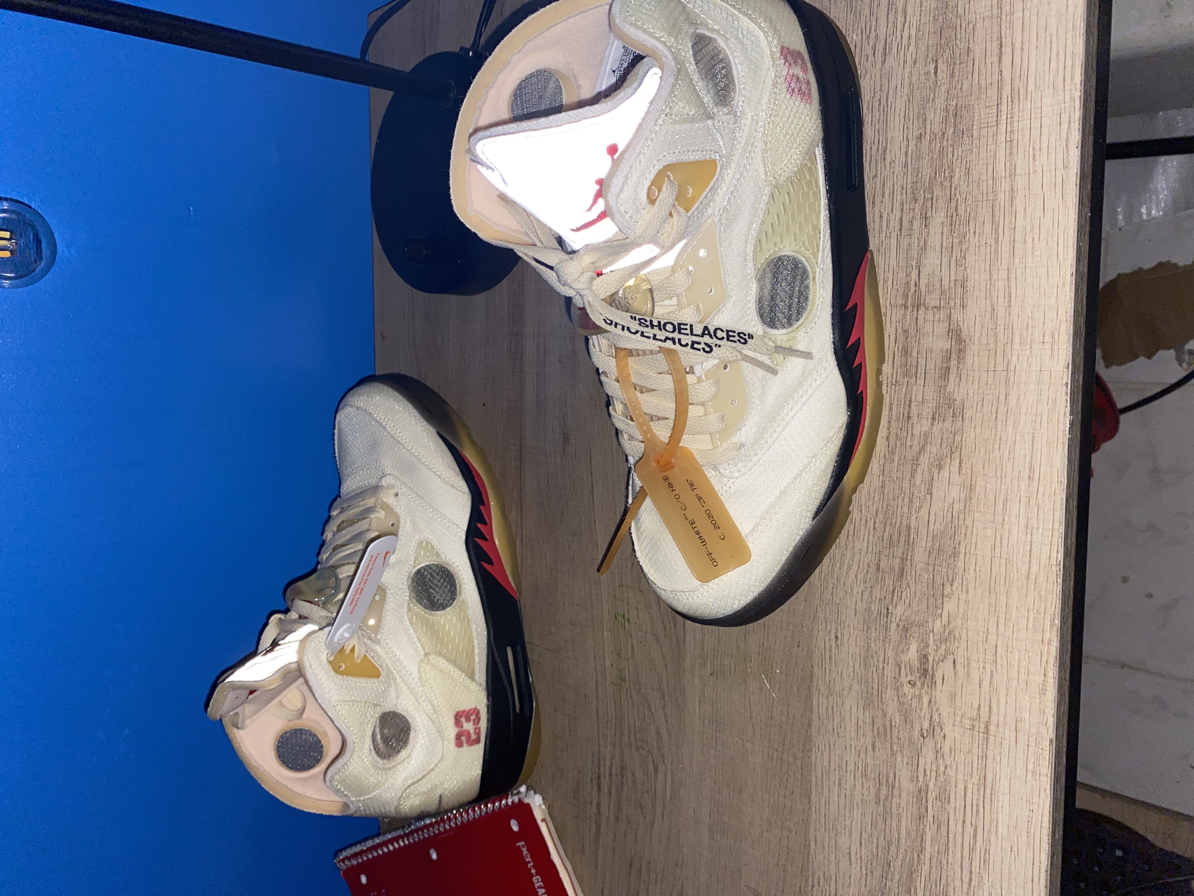 Air Jordan 5 Retro Off-White Sail DH8565-100 review be fr 02