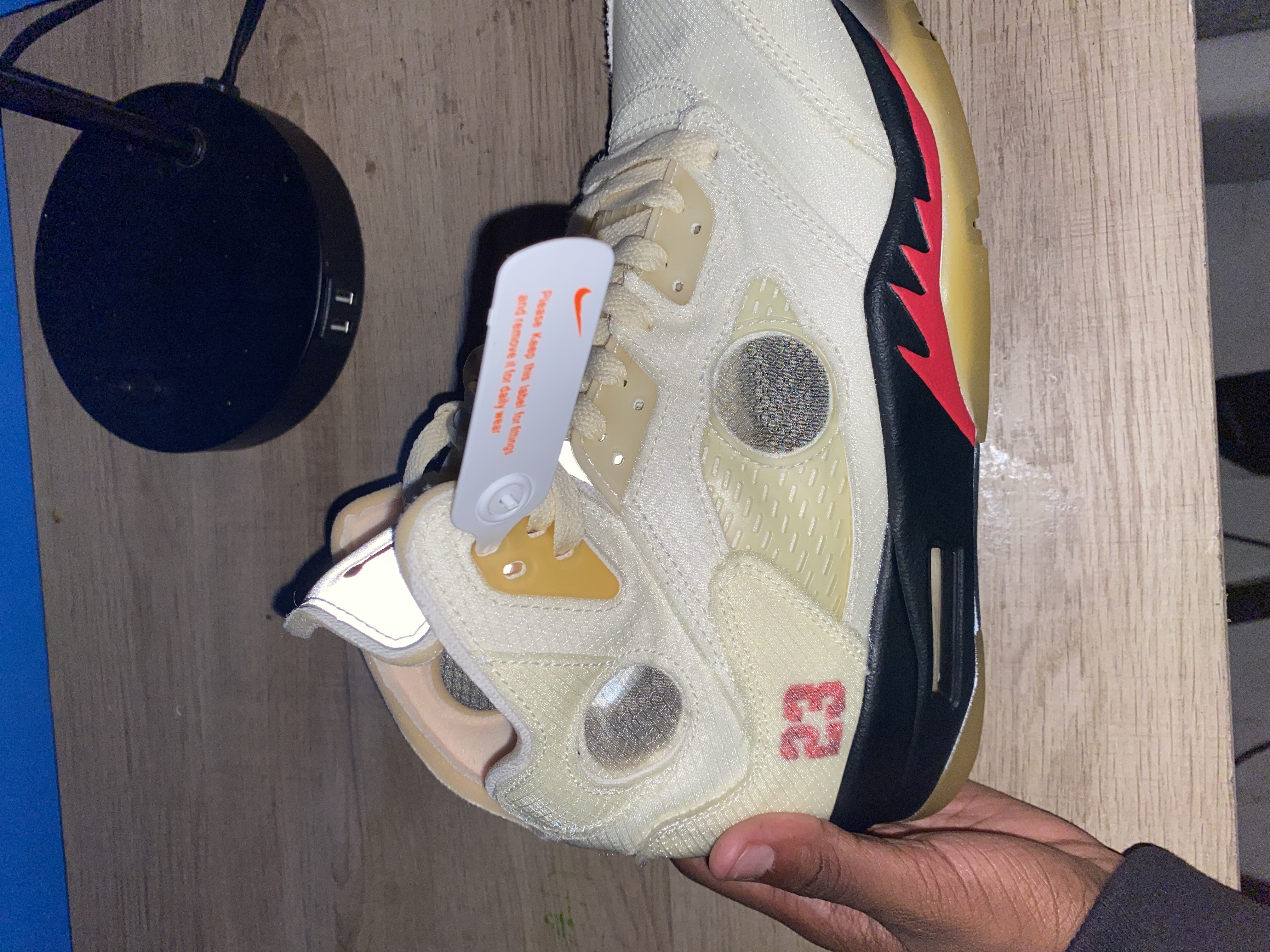 Air Jordan 5 Retro Off-White Sail DH8565-100 review be fr 03