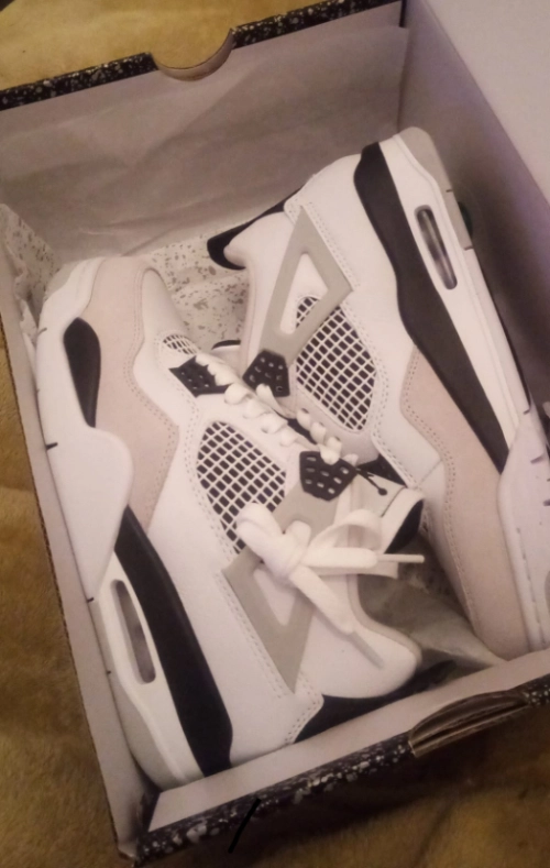 Air Jordan 4 Retro Military Black DH6927-111 review 