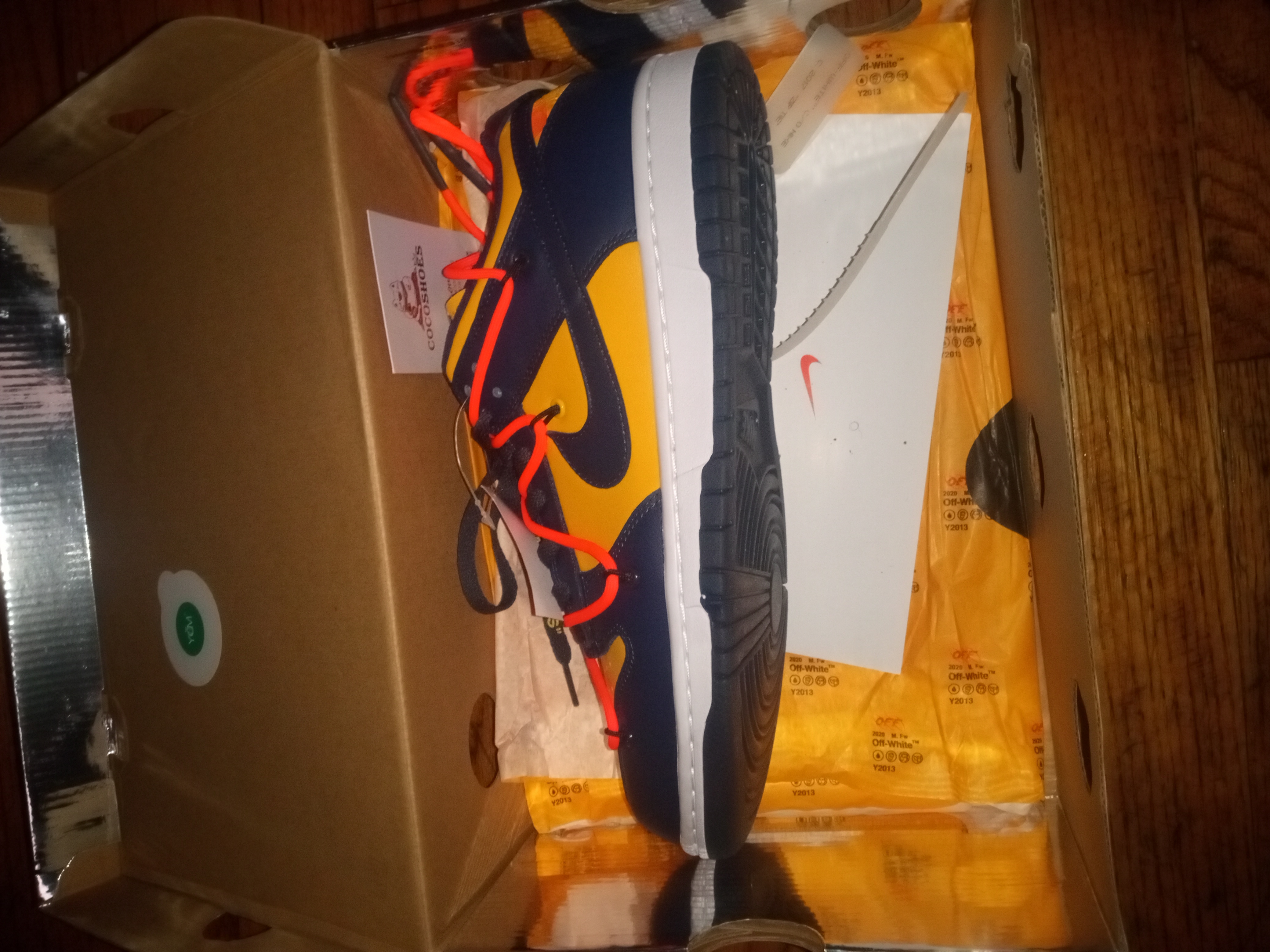 Nike Dunk SB Low Off-White University Gold Midnight Navy CT0856-700 review Johnny 03