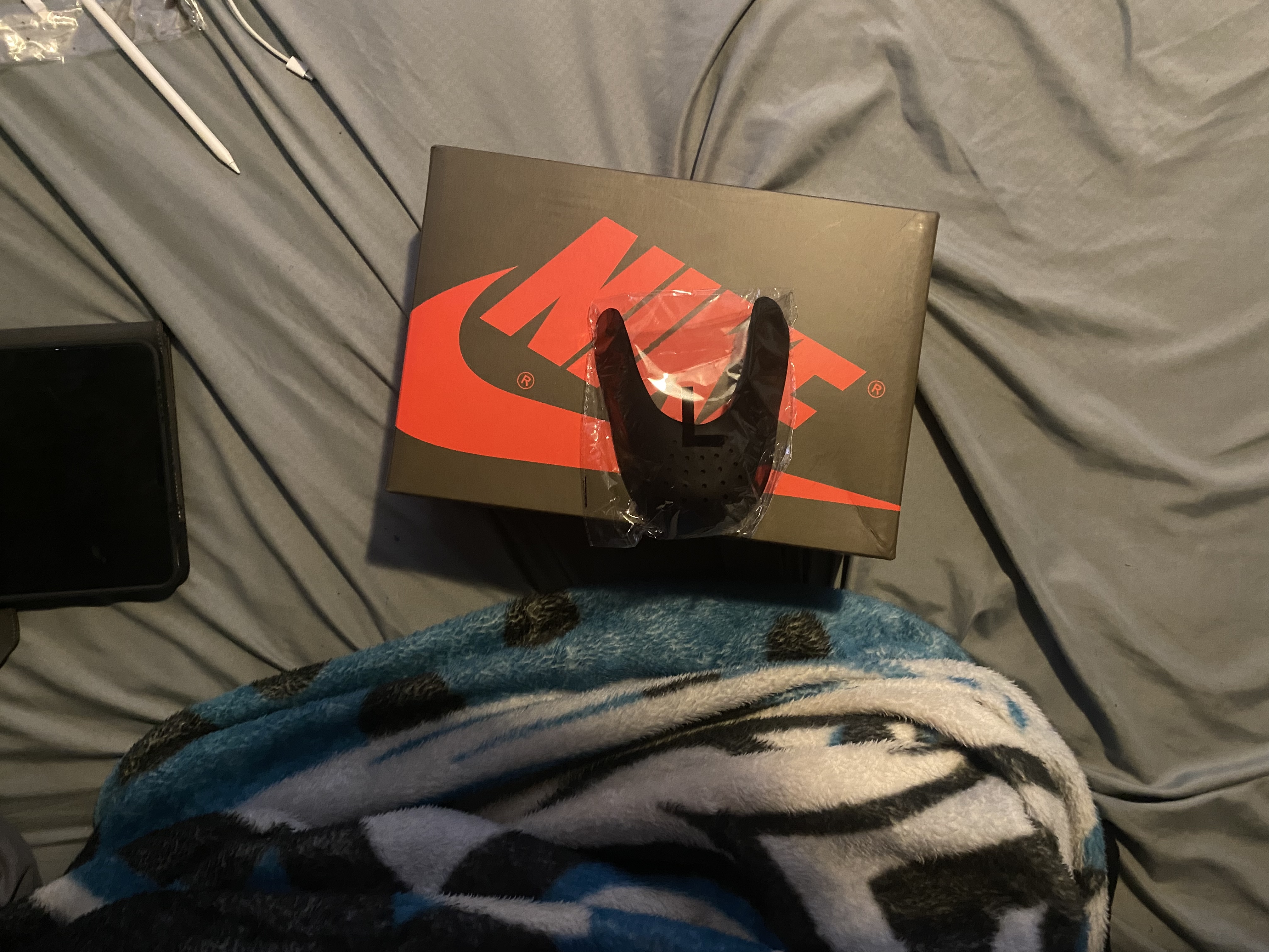 Air Jordan 1 Retro High Travis Scott CD4487-100 review Adam Holland 01