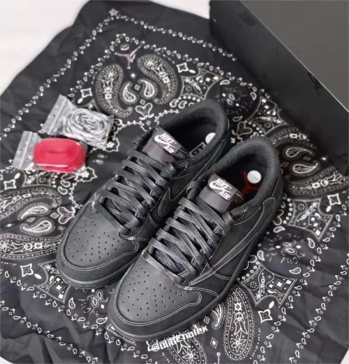 Air Jordan 1 Retro Low OG SP Travis Scott Black Phantom DM7866-001 review 