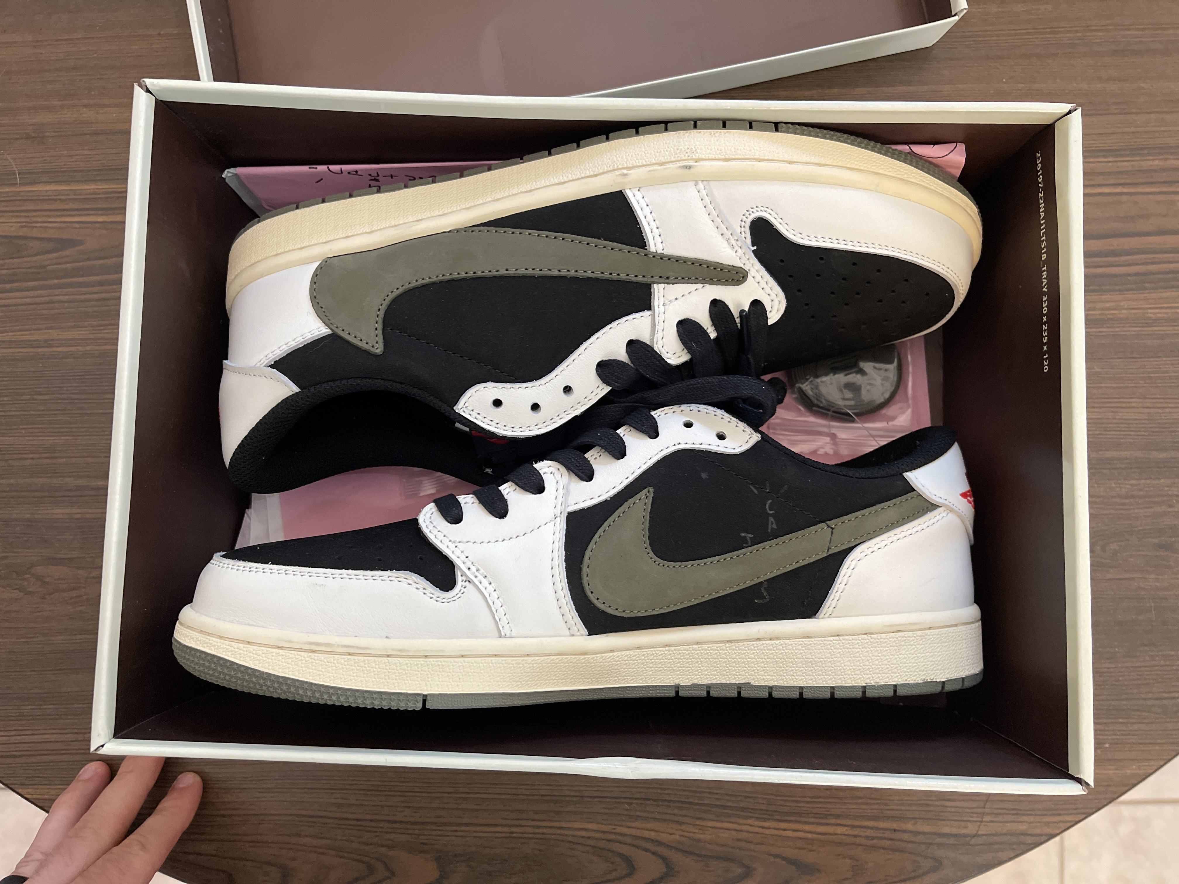 Travis Scott x Air Jordan 1 Low OG Olive DZ4137-106 review Tyler ONeill 00