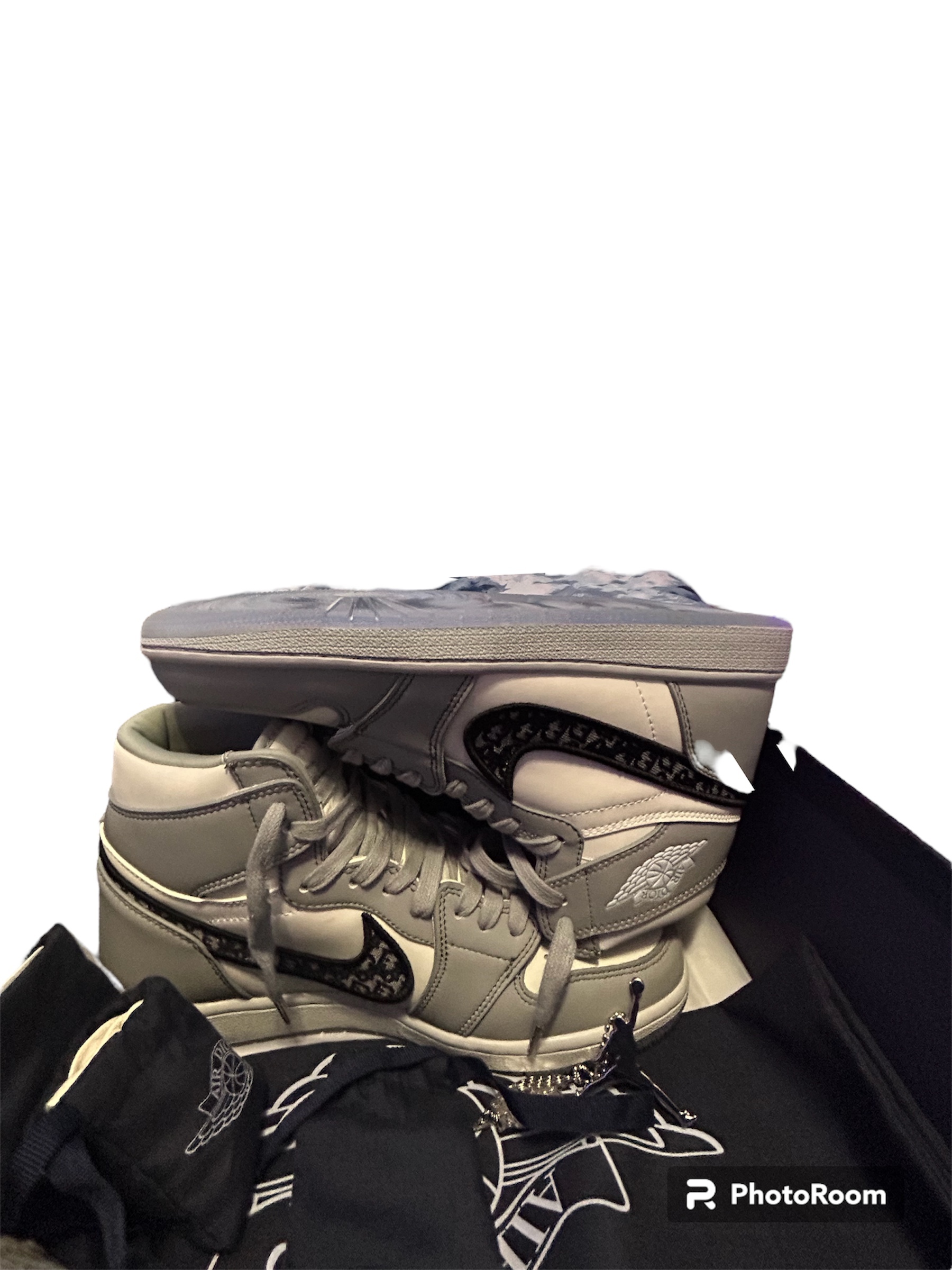 Air Jordan 1 Retro High Dior CN8607-002 review Tanko 00