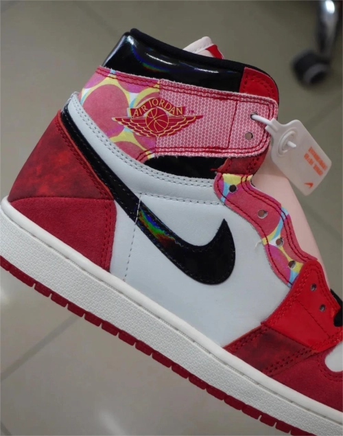 Air Jordan 1 Retro High OG Spider-Man Across the Spider-Verse DV1748-601 review 