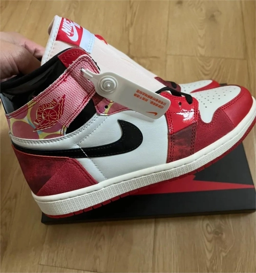 Air Jordan 1 Retro High OG Spider-Man Across the Spider-Verse DV1748-601 review 