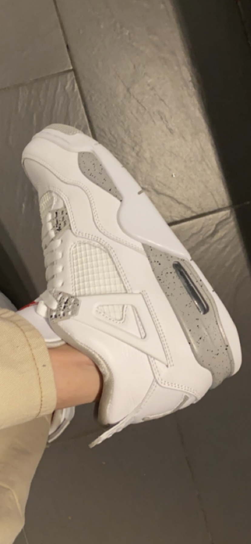 Air Jordan 4 Retro White Oreo CT8527-100 review Eloise 02