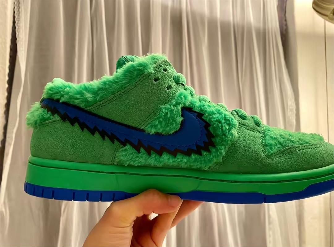 Nike Dunk SB Low Grateful Dead Bears Green CJ5378-300 review Leidy
