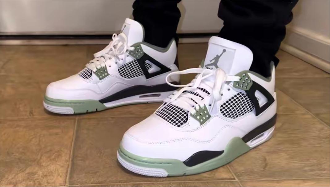 Air Jordan 4 Retro Seafoam AQ9129-103 review Sumi 01
