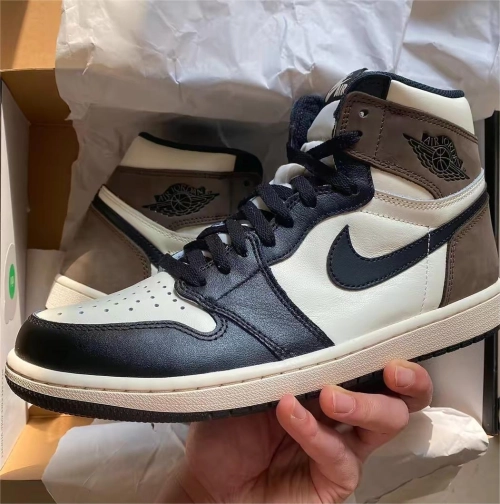 Air Jordan 1 Retro High Dark Mocha 555088-105 review 