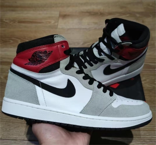 Air Jordan 1 Retro High Light Smoke Grey 555088-126 review 