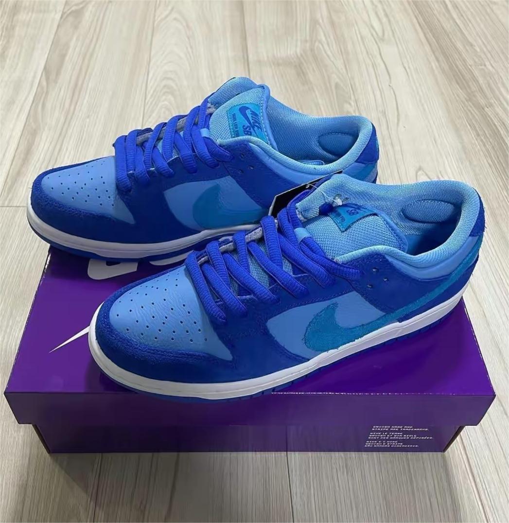 Nike SB Dunk Low Blue Raspberry DM0807-400 review Sides