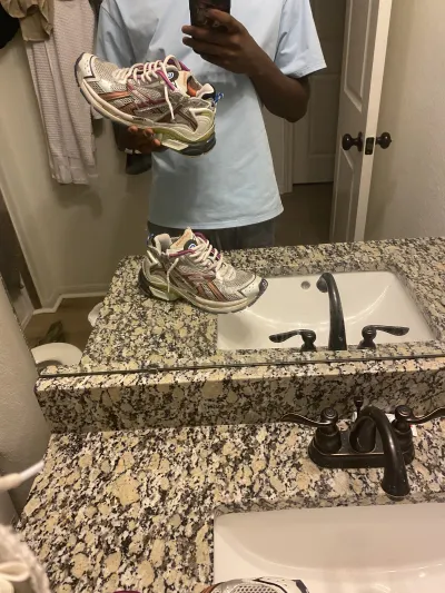 Balenciaga Runner Multicolor 677403W3RB68123 review Kaso