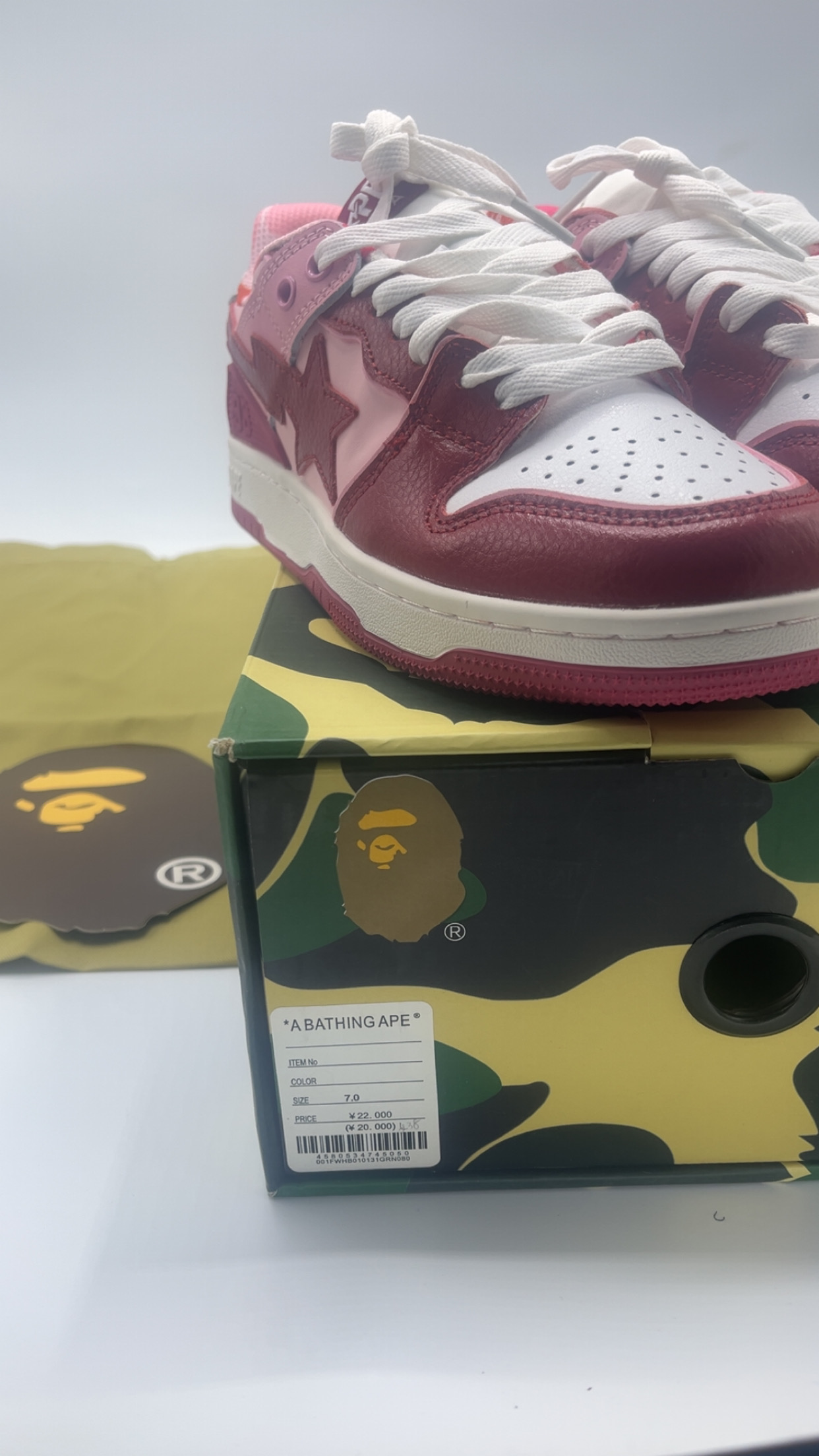 A Bathing Ape Bape Sta Low Mountain White Red review bandz 00