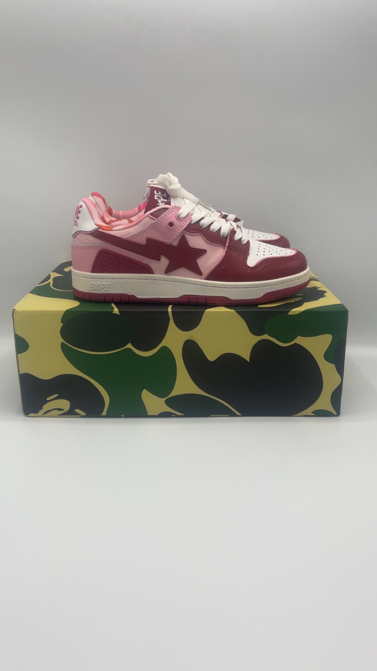 A Bathing Ape Bape Sta Low Mountain White Red review bandz 01