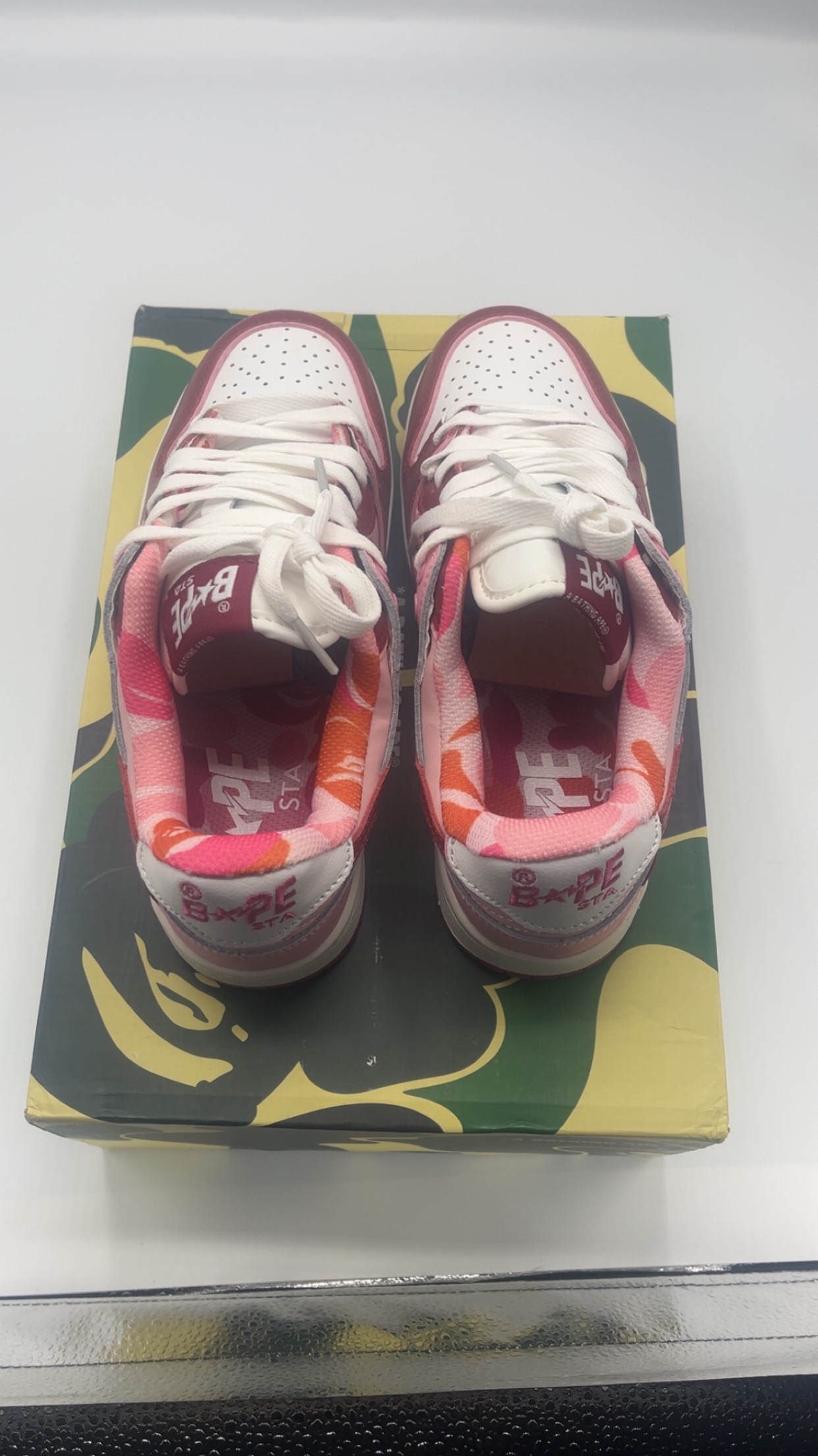 A Bathing Ape Bape Sta Low Mountain White Red review bandz 02