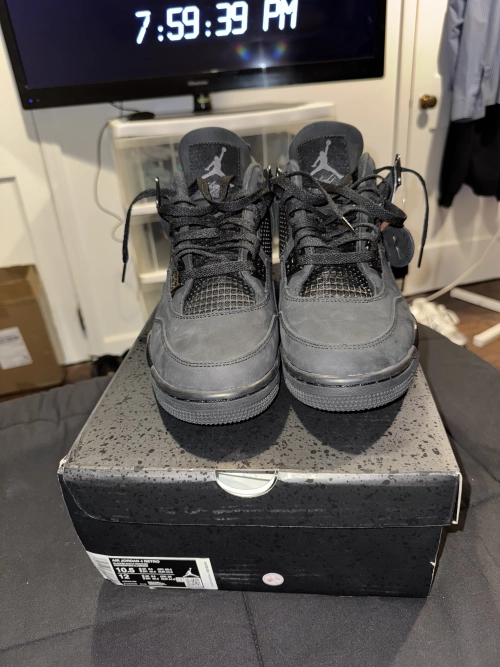 Air Jordan 4 Retro Black Cat (2025) FV5029-010 review 