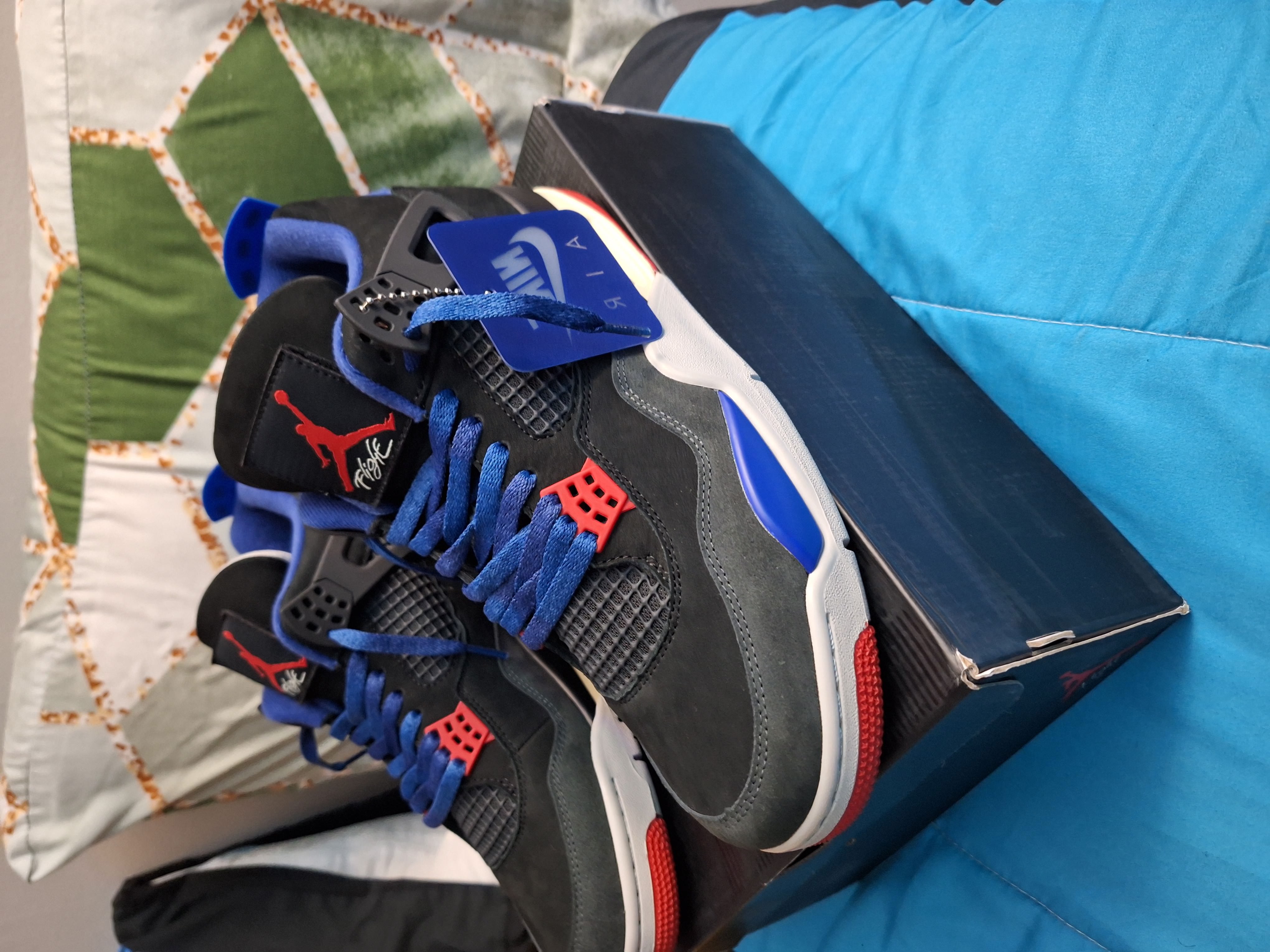 【🎈Special Offer】Air Jordan 4 Retro 'Rare Air' FV5029-003 review zee