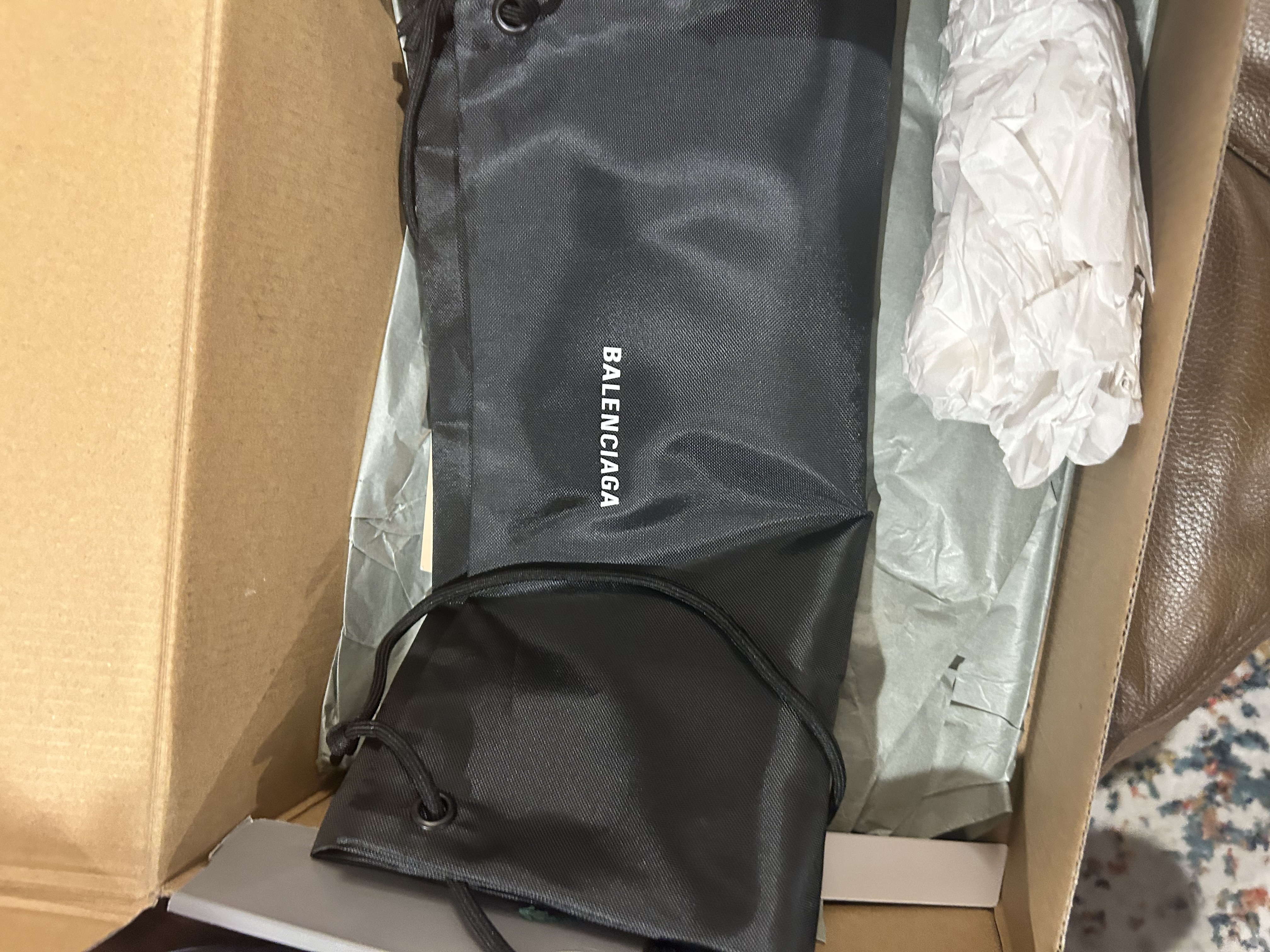 Balenciaga Runner Black 656063W3RA11000 / 677402W3RB11000 review Zach 00