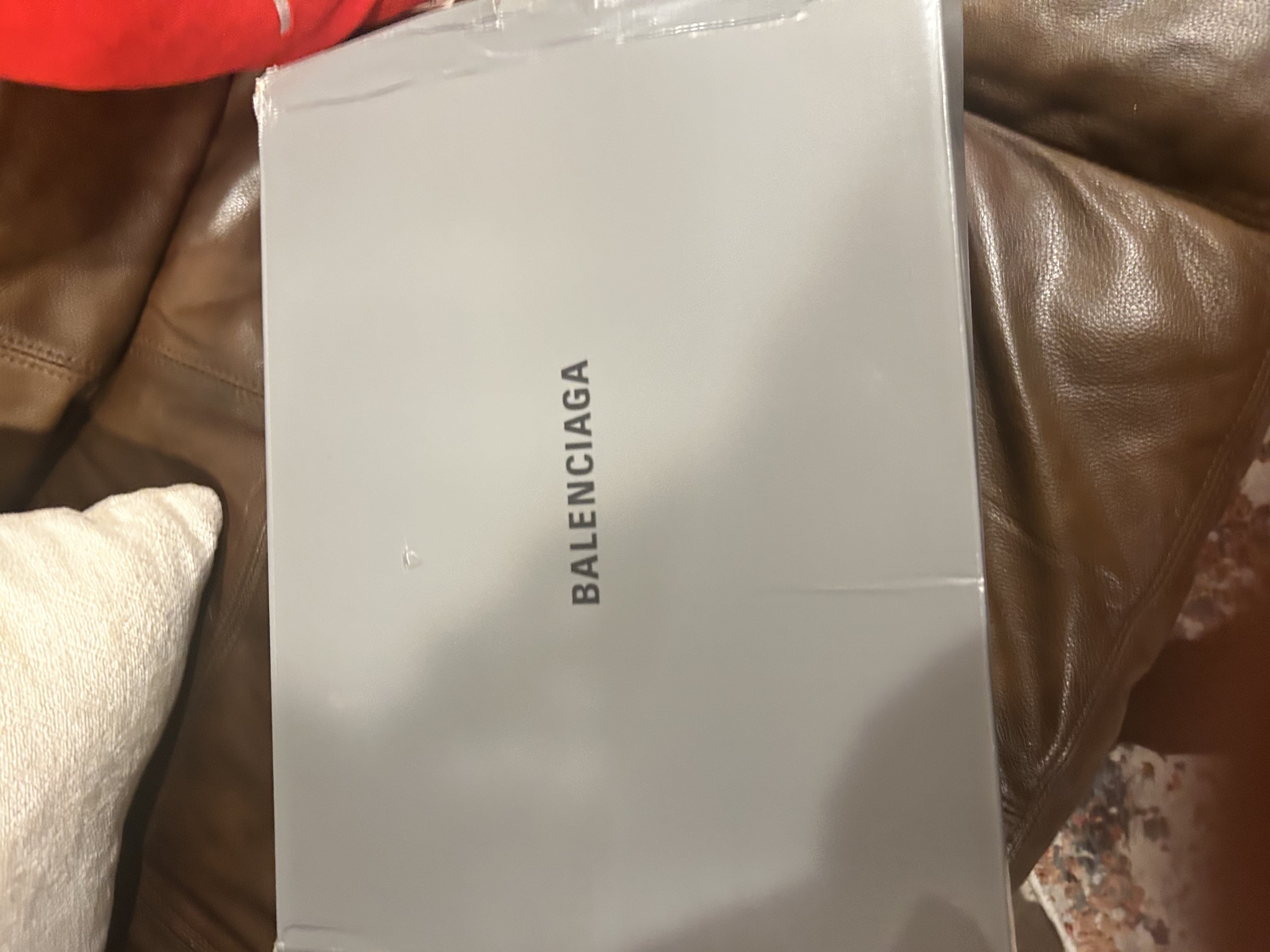 Balenciaga Runner Black 656063W3RA11000 / 677402W3RB11000 review Zach 01