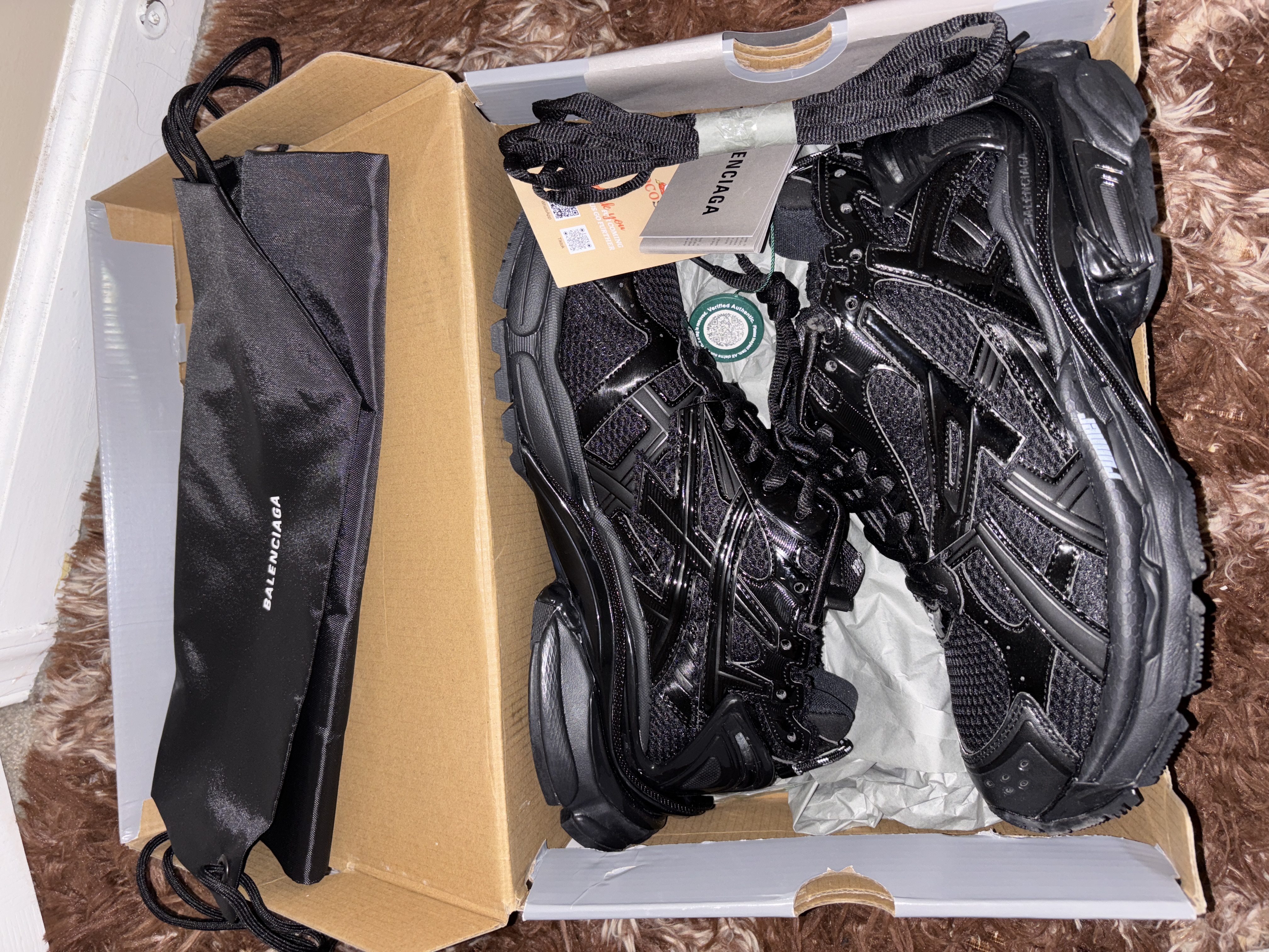 Balenciaga Runner Black 656063W3RA11000 / 677402W3RB11000 review *r*** 01