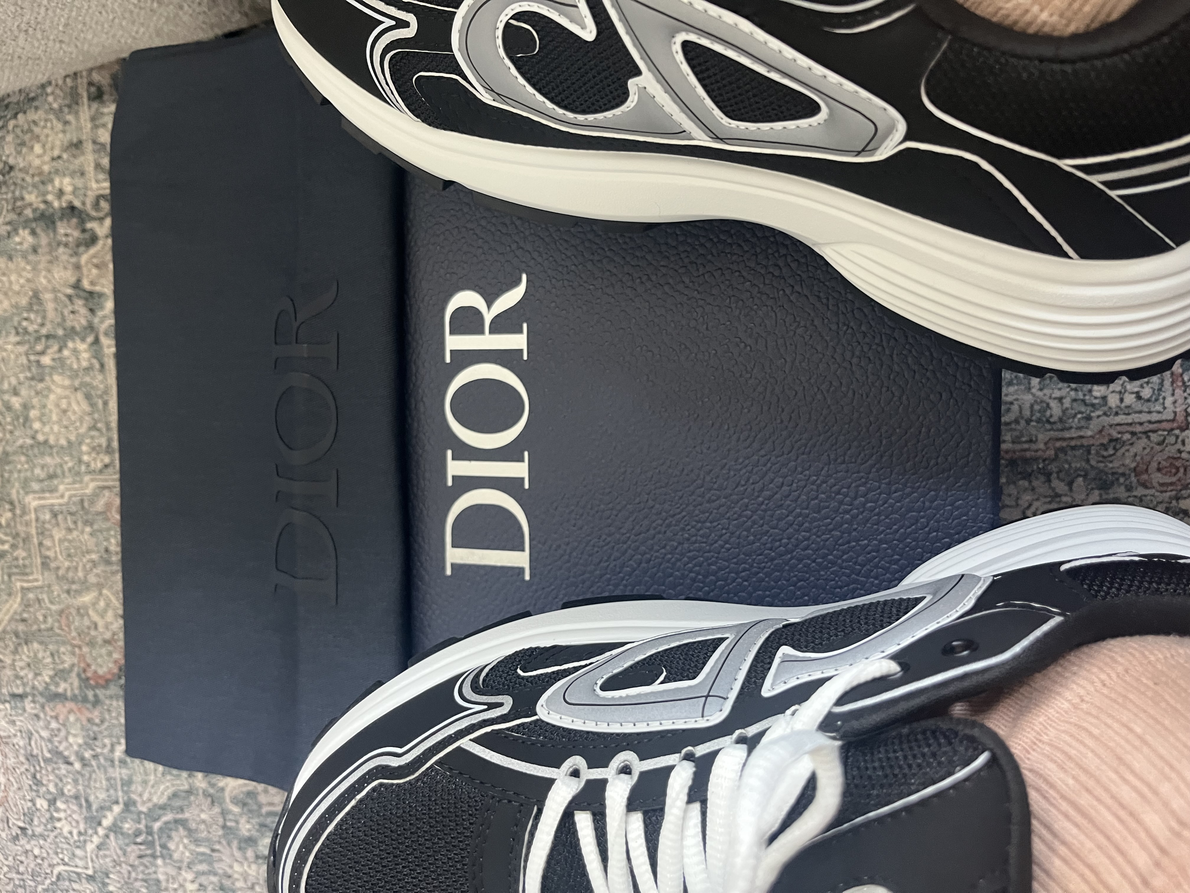 Dior B30 Black 3SN279ZMB_H969 review Zahir 00