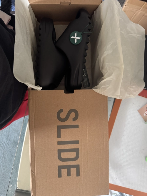 Adidas Yeezy Slide Black FX0495 review 