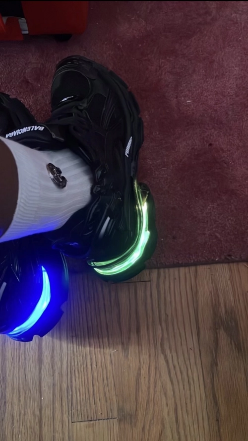Balenciaga Runner LED Sneaker in Black 853225 WRNLD 1000 review 