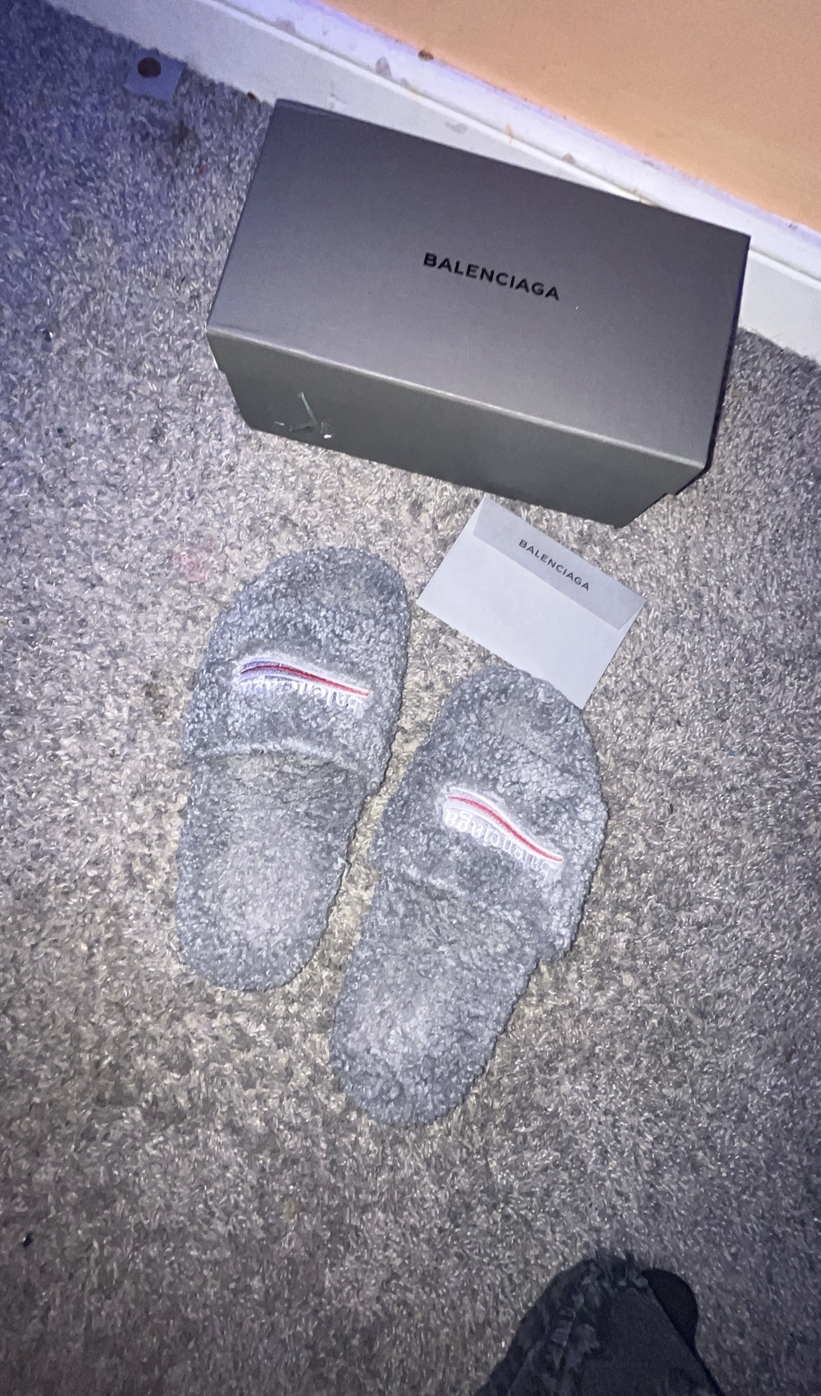 Balenciaga Furry Slide Grey 654261W2D011596 review 0