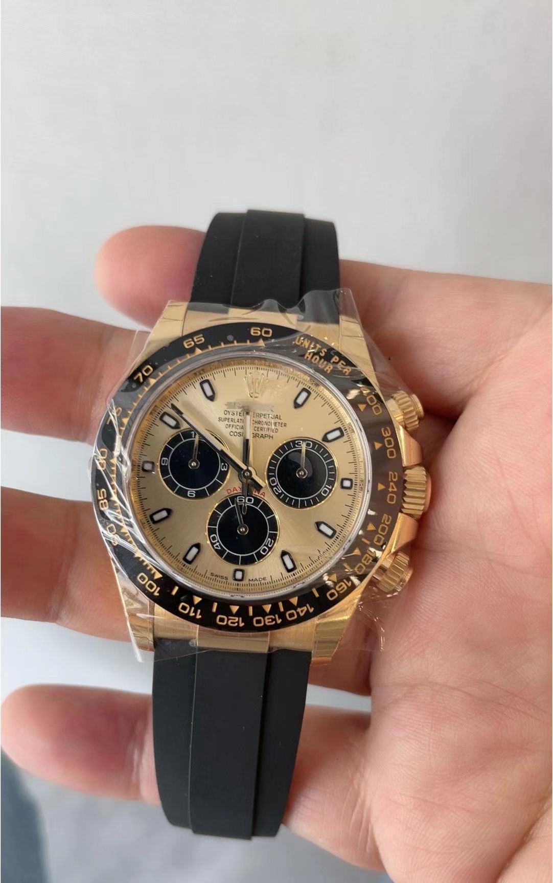 R0lex review 1