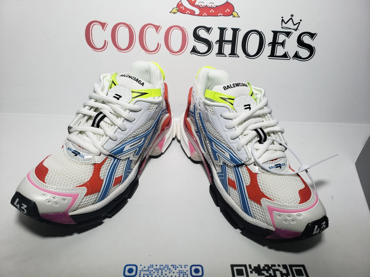 COCOSHOES QC | Balenciaga Runner White Blue Red 677402W3RB69645