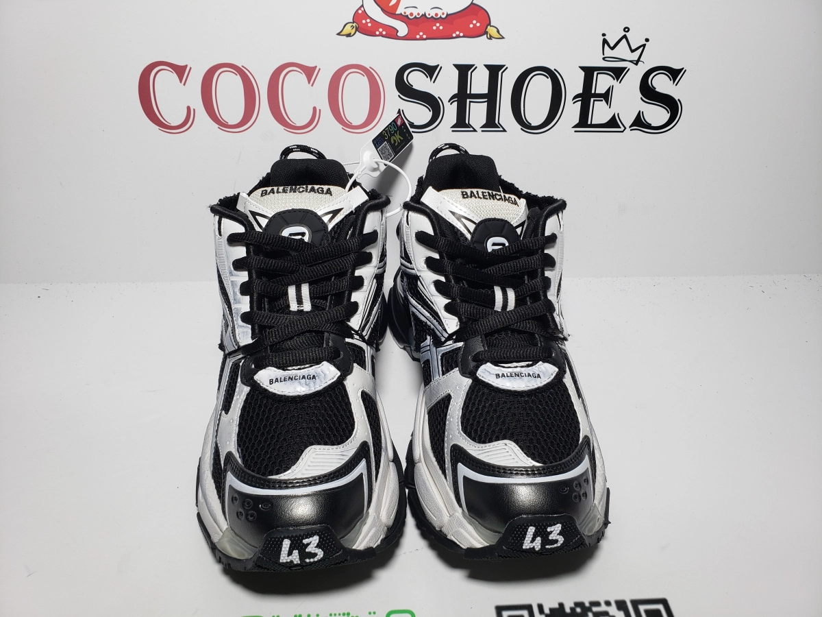COCOSHOES QC |  Balenciaga Runner Black White 677403W3RB29010