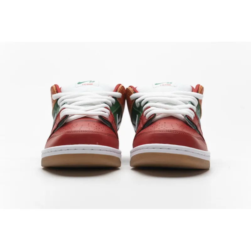 Get Nike SB Dunk Low 7 Eleven CZ5130-600
