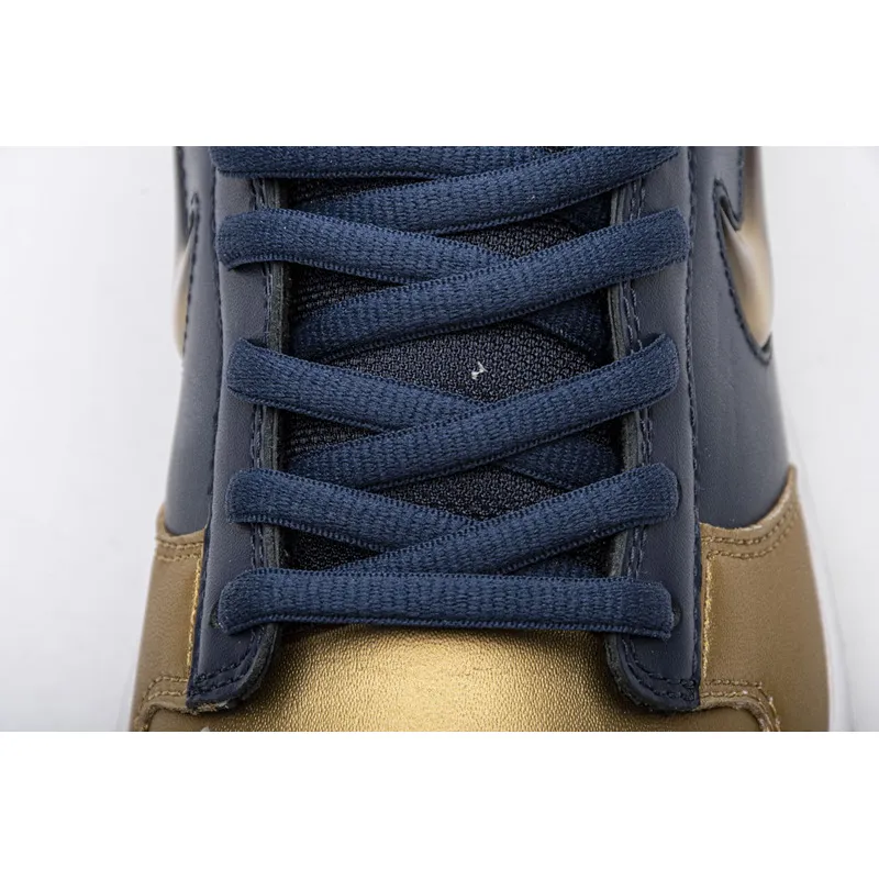 Get Nike SB Dunk Low Supreme Jewel Swoosh Gold CK3480-700
