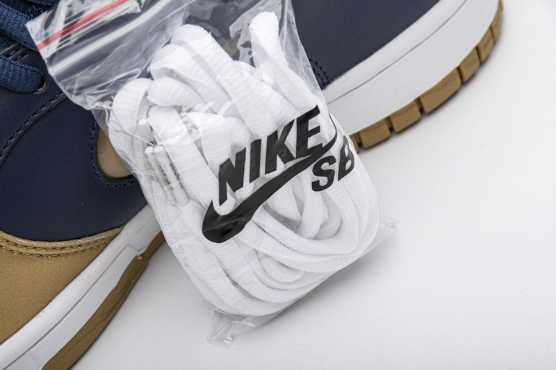 Get Nike SB Dunk Low Supreme Jewel Swoosh Gold CK3480-700