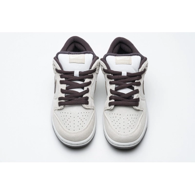Get Nike SB Dunk Low Desert Sand Mahogany BQ6817-004 02
