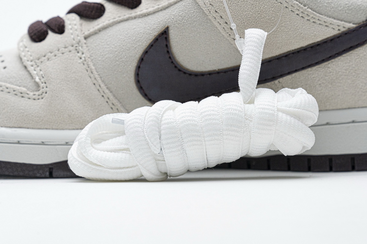 Get Nike SB Dunk Low Desert Sand Mahogany BQ6817-004