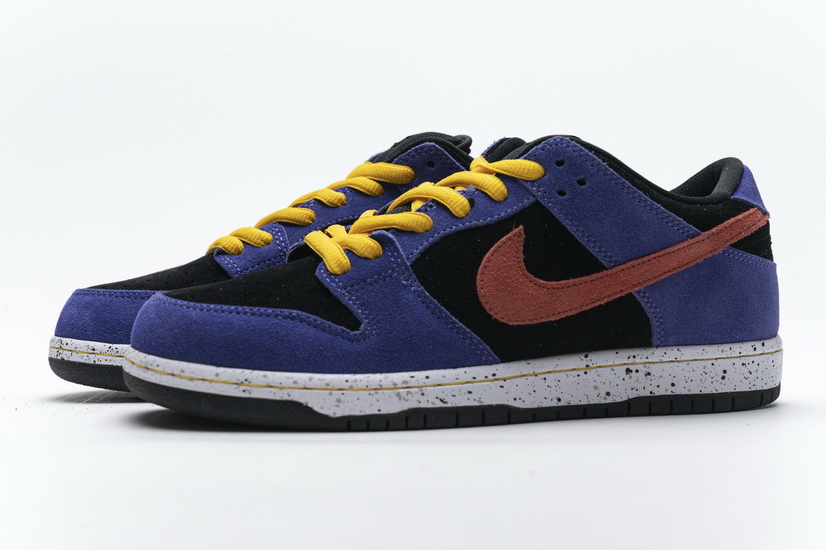 Get Nike SB Dunk Low ACG Terra BQ6817-008
