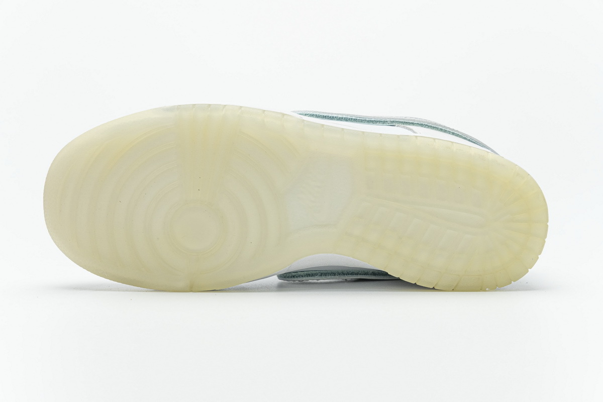 Get Nike SB Dunk Low Diamond Supply Co White Diamond BV1310-100