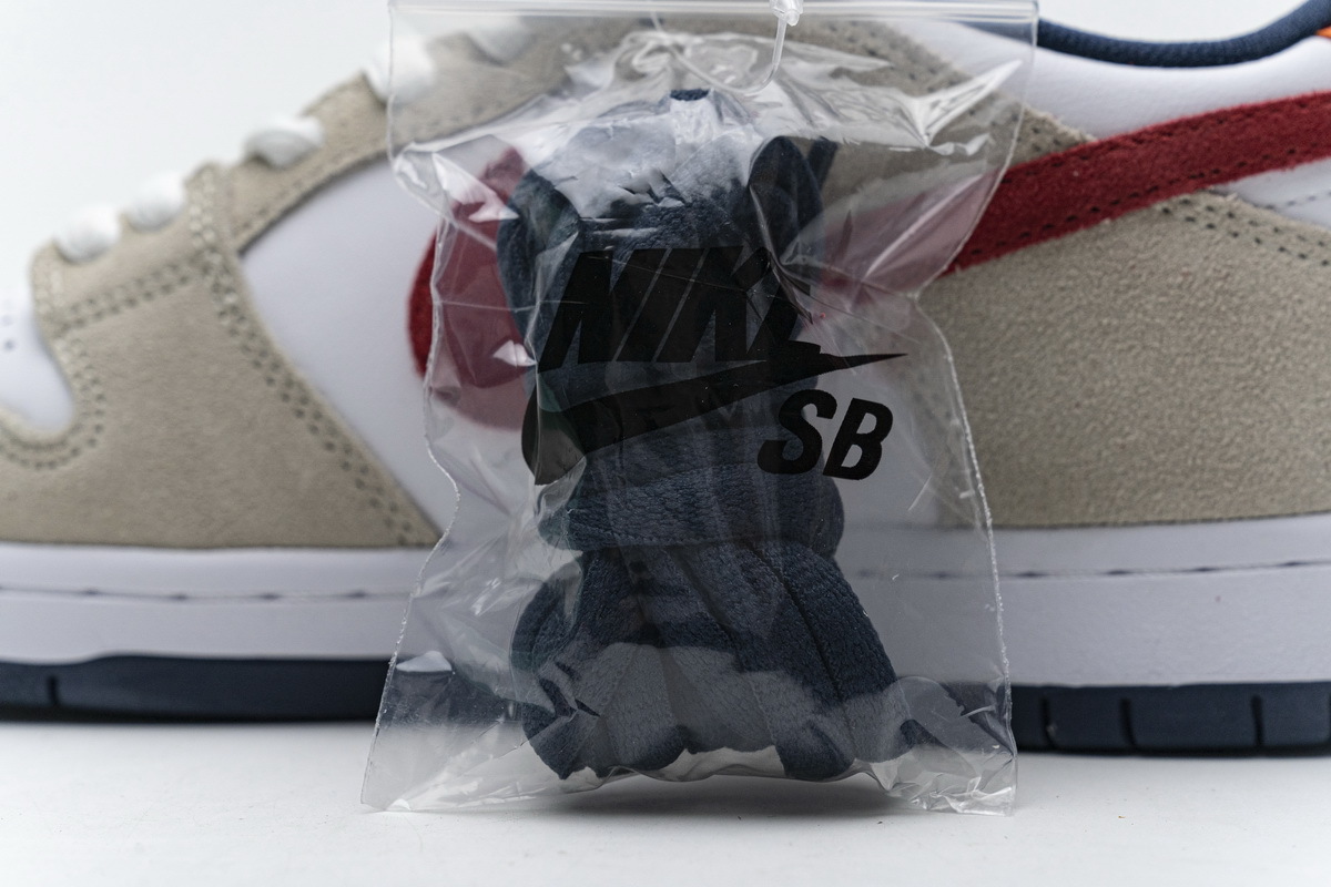 Get Nike SB Dunk Low Crimson 304292-161